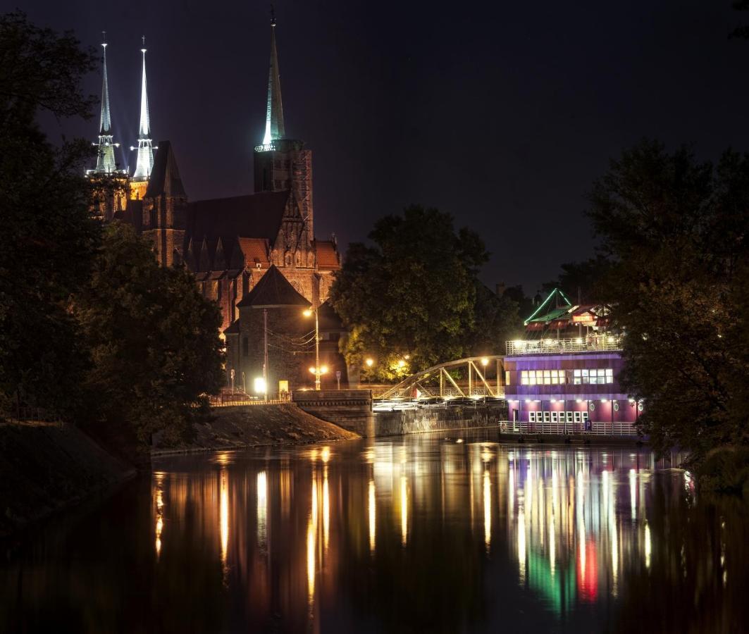 Hostel Schronisko Na Wyspie Vratislav Exteriér fotografie