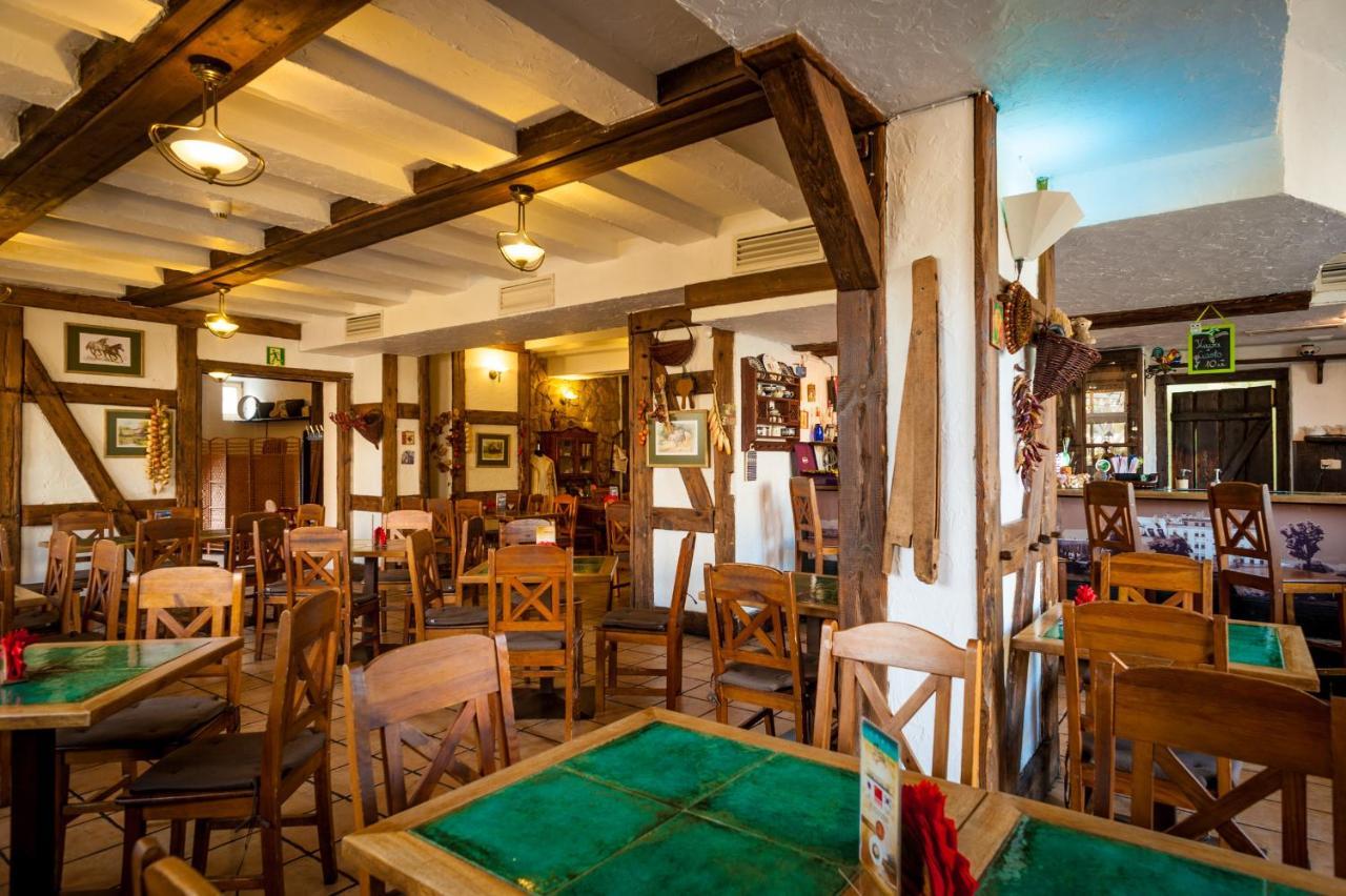 Hostel Schronisko Na Wyspie Vratislav Exteriér fotografie