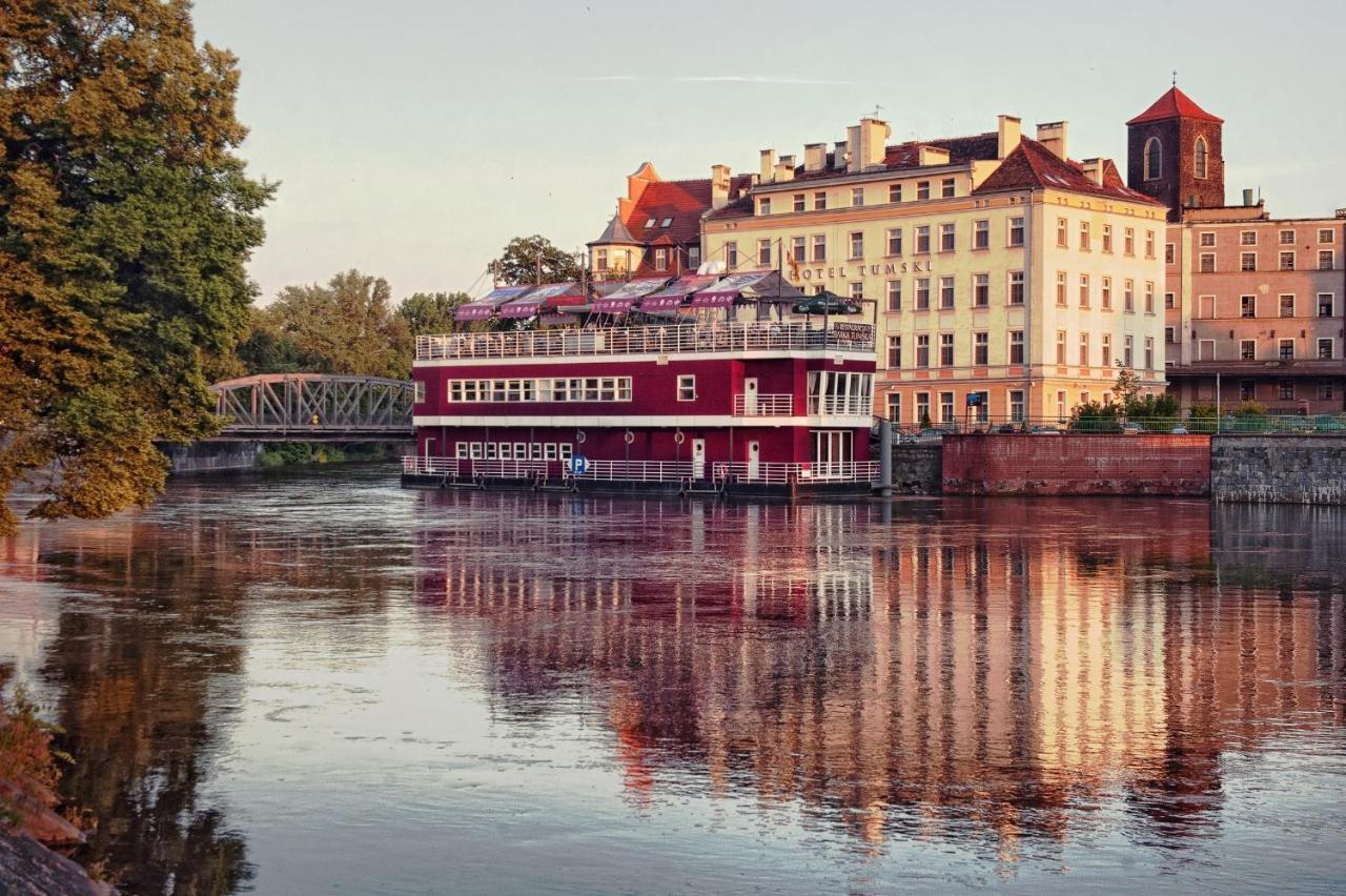 Hostel Schronisko Na Wyspie Vratislav Exteriér fotografie