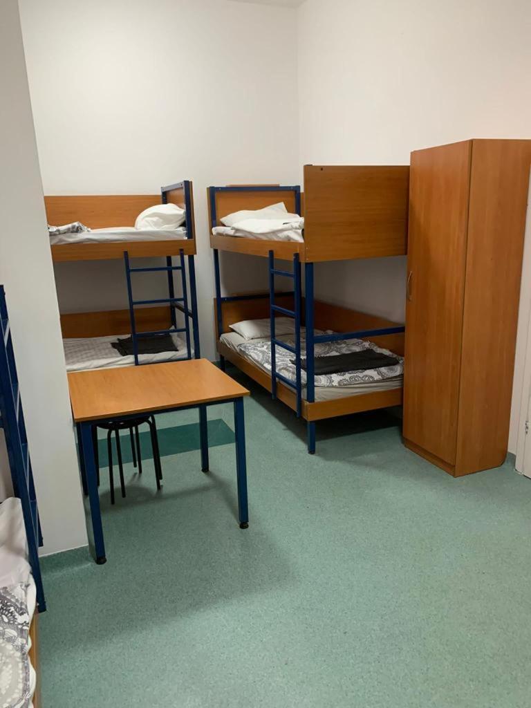 Hostel Schronisko Na Wyspie Vratislav Exteriér fotografie