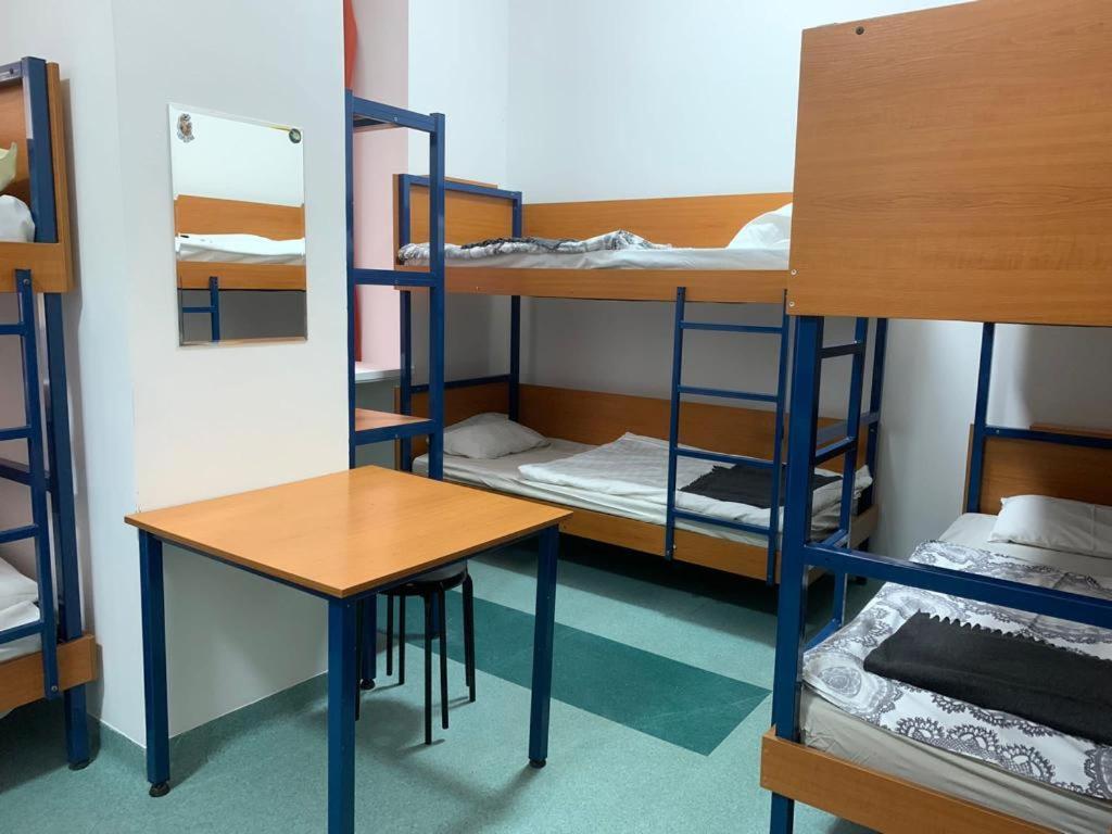 Hostel Schronisko Na Wyspie Vratislav Exteriér fotografie